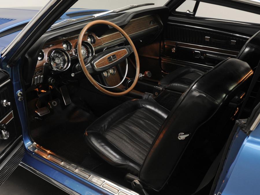  Shelby GT350 1968 года  (фото 5 из 14)